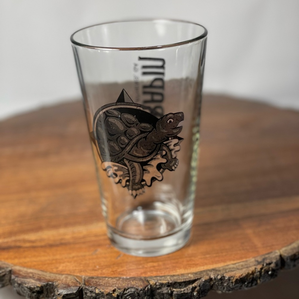 Terrapin beer glass Athens Georgia turtle